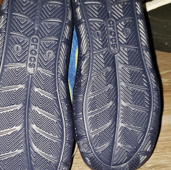 Crocs - Picture 2 of 4